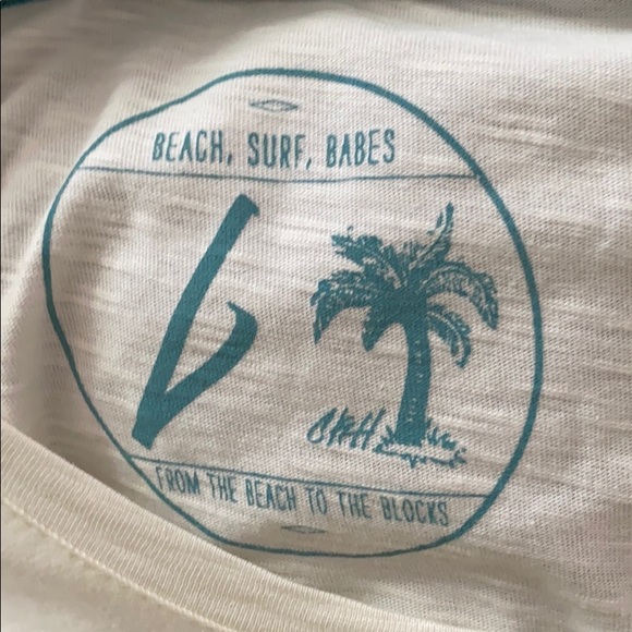Large beach shirt - Picture 2 of 2